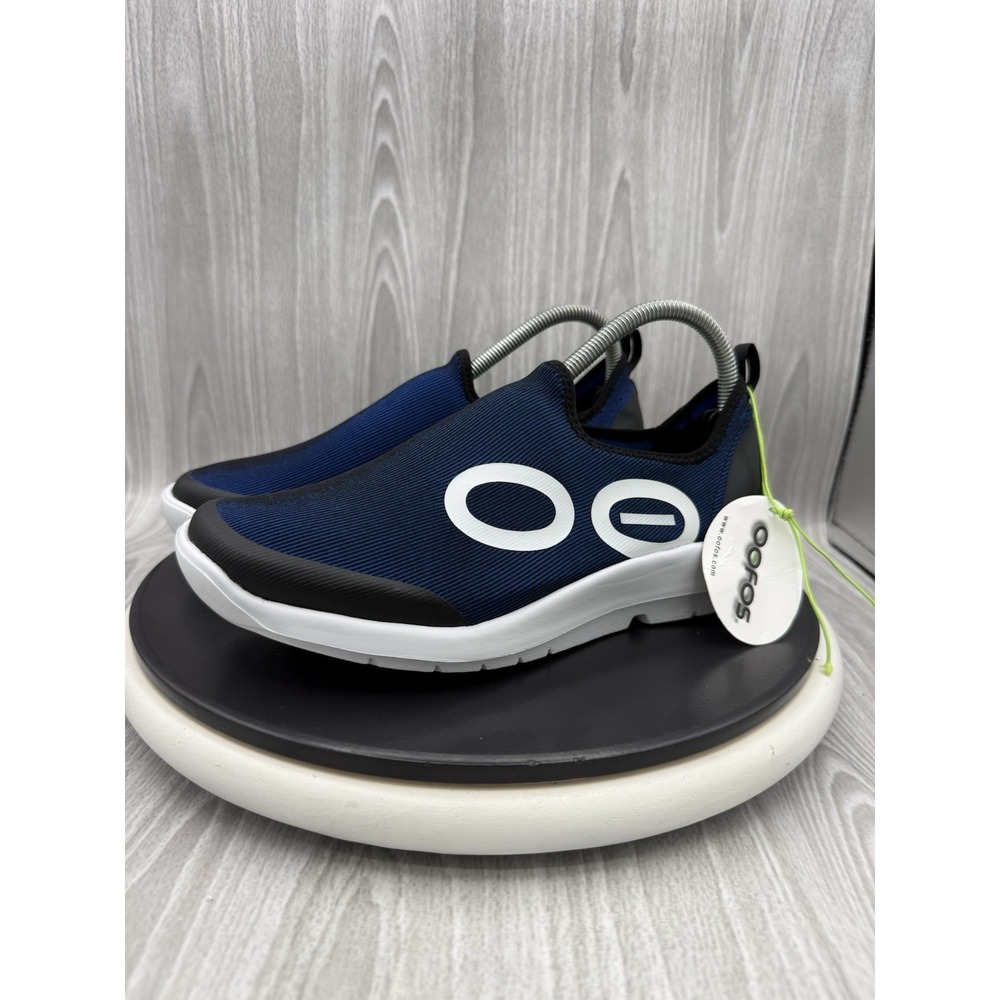 OOFOS OOmg Sport Mens Size 8 Navy Blue White Slip On Athletic Trainers Shoes